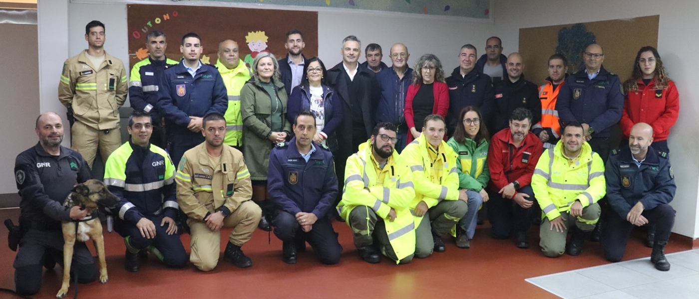 “A TERRA TREME” – 2025